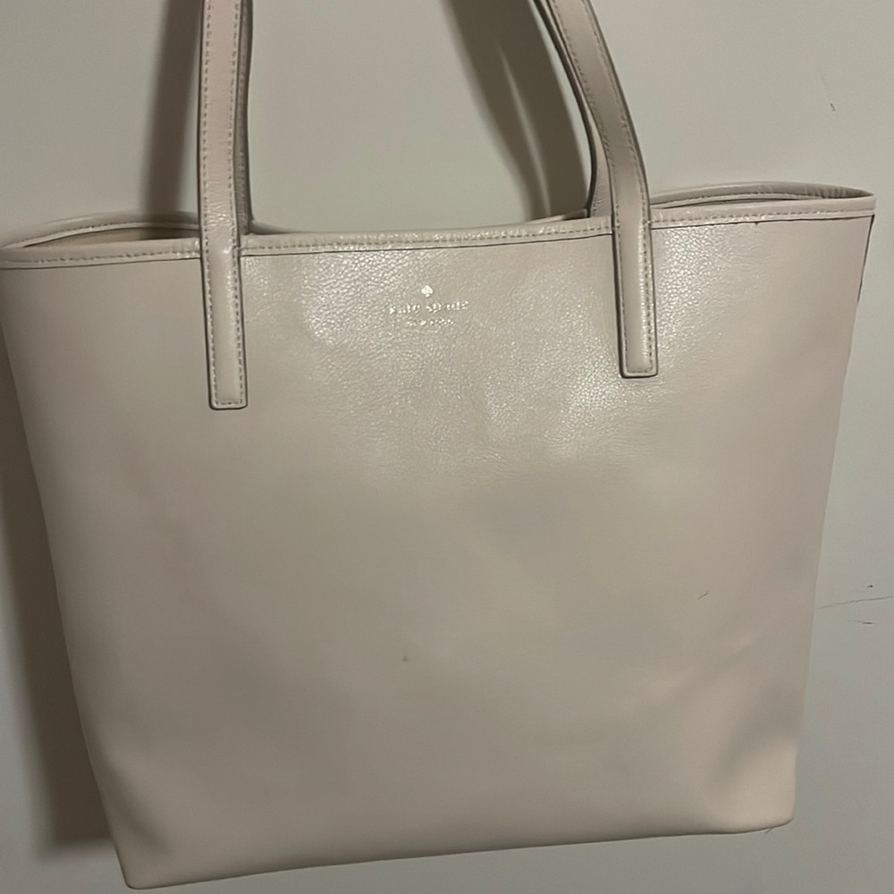 Selling a purse/bag